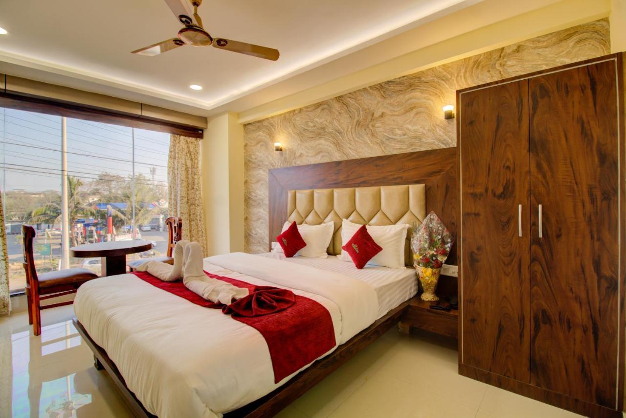 Hotel Samaira Residency,Dombivali Dive Exterior photo